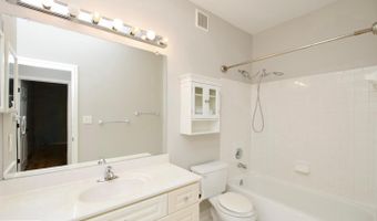 2324 HENSHAW Pl 3, Alexandria, VA 22311