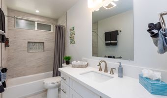 57 HOKULANI St, Hilo, HI 96720