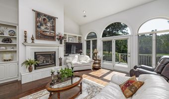5 Vencedor Way, Hot Springs Village, AR 71909