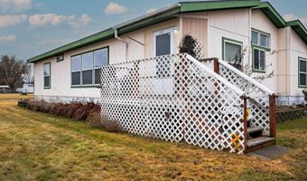 602 Foster Ave, Bridgeport, WA 98813