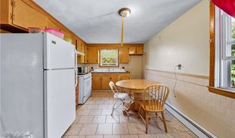 32 Maplewood Ave, Cranston, RI 02920