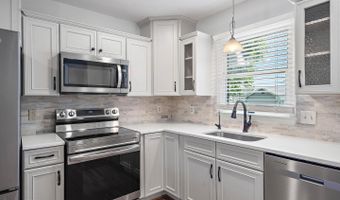 18 BAY BREEZE Dr, Lewes, DE 19958