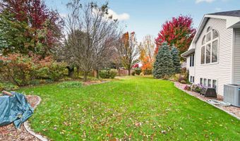W2313 ST GERMAINE Court, Appleton, WI 54915