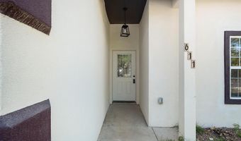 611 Riviera Ct, Carlsbad, NM 88220