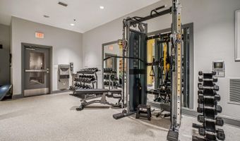 309 HOLLAND 327, Alexandria, VA 22314