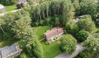 70 Jefferson Dr, East Greenwich, RI 02818