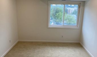 3408 25TH St S 13, Arlington, VA 22206