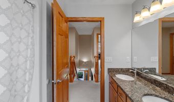 88 BELLEVUE Pl, Appleton, WI 54913