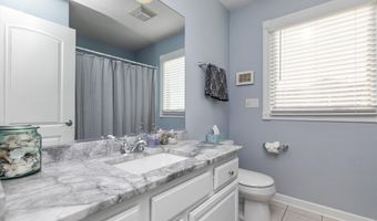1620 Pinewood Ct SW, Altoona, IA 50009