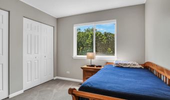 700 Needlegrass Pkwy, Antioch, IL 60002