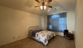 2043 Peach Tree Ln, Algonquin, IL 60102