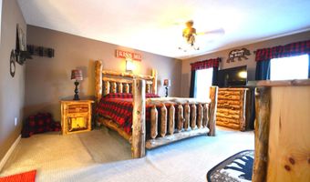 14 MINNIE HA HA Rd, Albrightsville, PA 18210