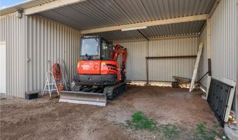 9910 N 1st St, Chloride, AZ 86431