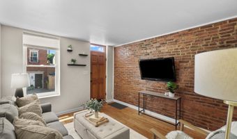 909 S STREEPER St, Baltimore, MD 21224