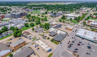 6726 NW 38th St, Bethany, OK 73008