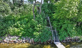 1103 S Darling Dr NW, Alexandria, MN 56308