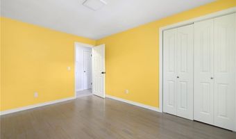 15 Laforge Dr, Coventry, RI 02816