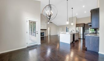 2132 N Stonegate Cir, Andover, KS 67002