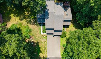 9 Sandy Brook Rd 2, Clinton, CT 06413