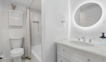 4501 ARLINGTON Blvd 229, Arlington, VA 22203