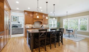 2405 Orchid Ct SE, Ada, MI 49301