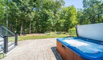 88 Drumlin Hill Rd, Bolton, MA 01740