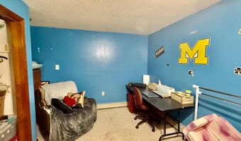 742 E Van Buren Rd, Alma, MI 48801