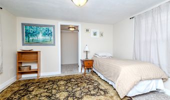 815 Grove St, Adel, IA 50003