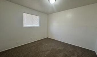 201 205 EVA St, Bloomfield, NM 87413