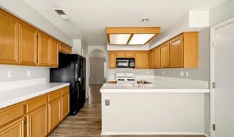 19146 Oak, Apple Valley, CA 92308