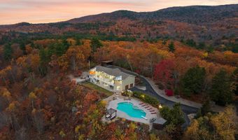 141 Lakewood Dr, Alton, NH 03810