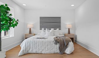 525 AVENUE E 1, Bayonne, NJ 07002