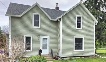 404 Worth St, Ackley, IA 50601