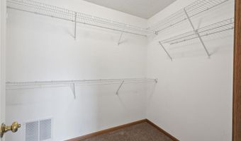 6213 Maclynn Ave NE, Albertville, MN 55301