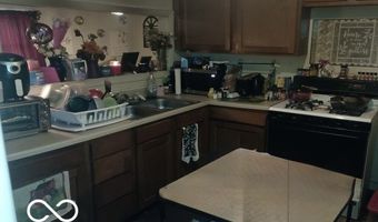 529 W 21st St, Anderson, IN 46016