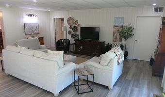 1006 Falkirk Rd, Alma, MI 48801