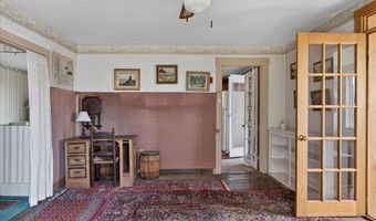 104 Front St, Belfast, ME 04915