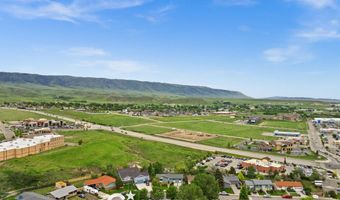 3572 Meadowlark Dr, Casper, WY 82604