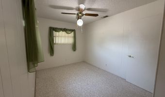 1802 W Clayton Ave, Artesia, NM 88210