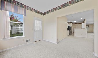88 ROBIN Ln, Barnegat, NJ 08005