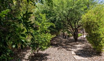 5205 E BARWICK Dr, Cave Creek, AZ 85331