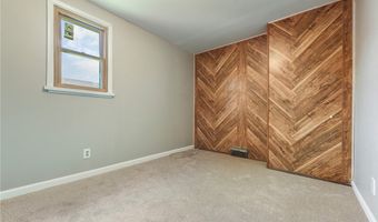 541 8th St, Ambridge, PA 15003