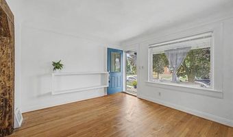 15596 Thomas Ave, Allen Park, MI 48101