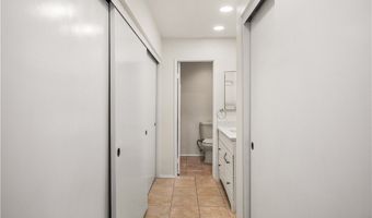 5573 E Vista Del Rio, Anaheim, CA 92807