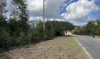 Vancouver Drive, Alford, FL 32420