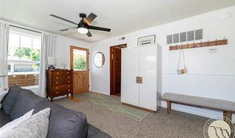 54 N Montana Ave, Absarokee, MT 59001