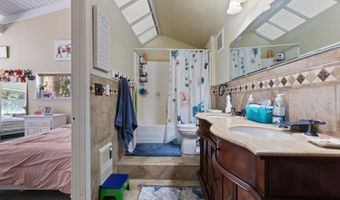 1293 Starveout Creek Rd, Azalea, OR 97410