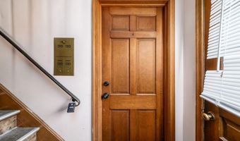 1810 Ashland Ave, Columbus, OH 43212