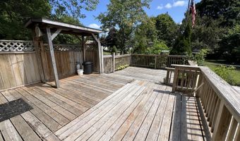 277 Pearl St, Bangor, ME 04401