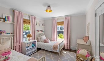 1726 The Plz, Charlotte, NC 28205